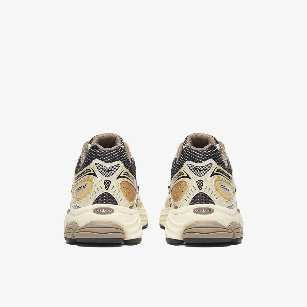 SAUCONY PROGRID OMNI 9